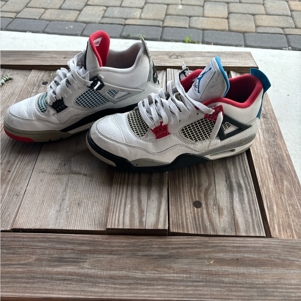 Jordan 4’s What Tha